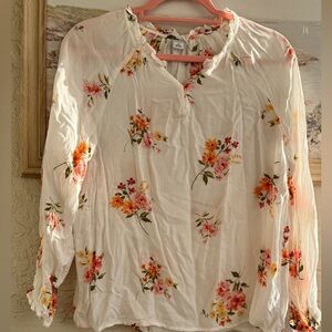Old Navy Ivory Floral Top with Pink & Coral Blossoms